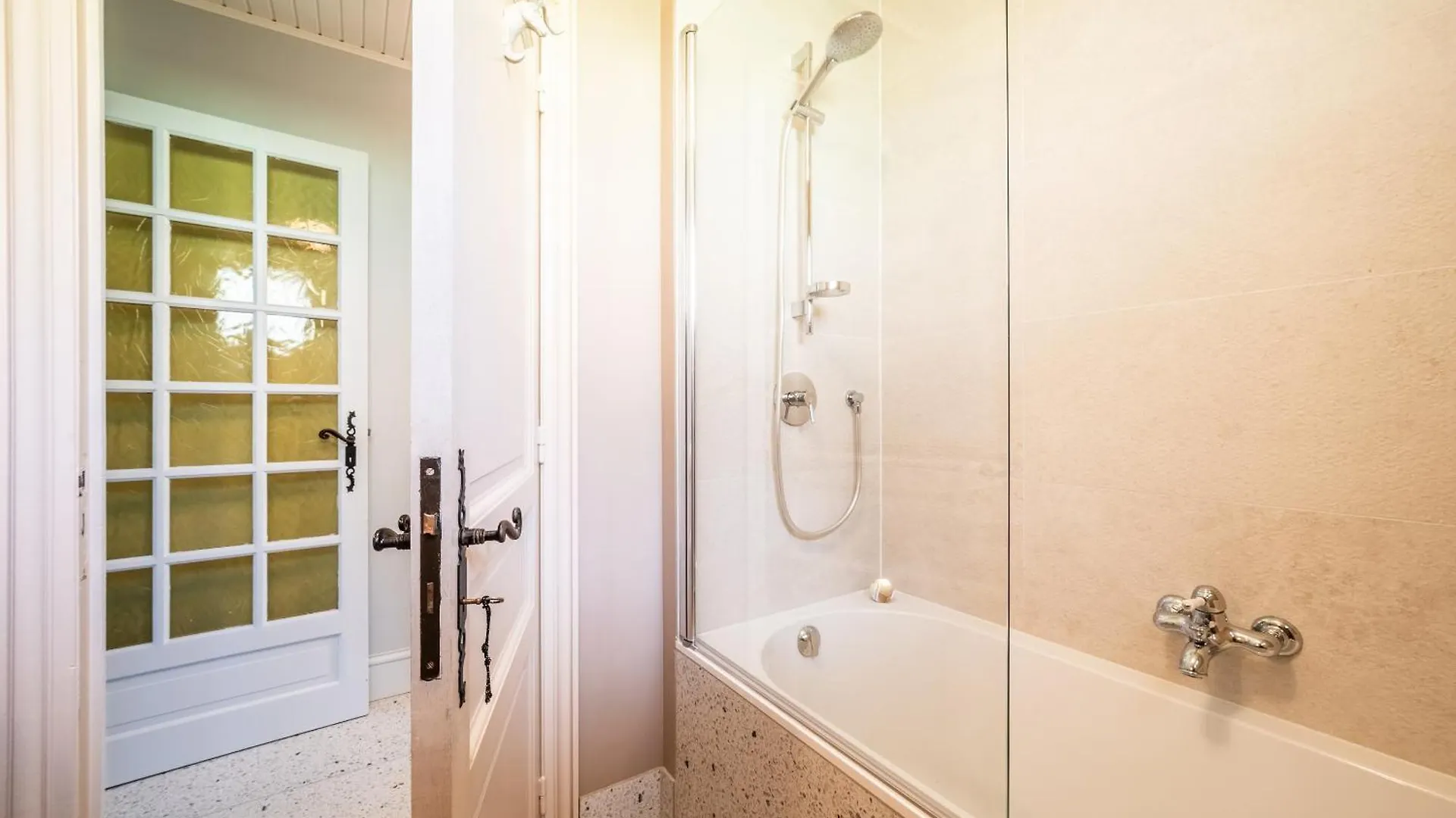 Chalet La Rose De Clairiere Morzine - By Emerald Stay